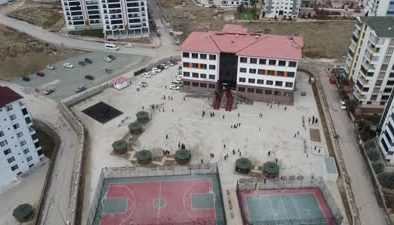 Deprem sonrası 61 okul Elazığ’da eğitime kazandırıldı