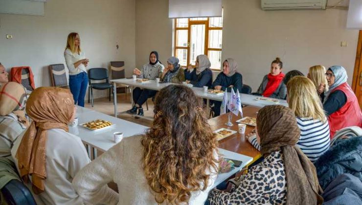 Diyarbakır’da işitme engelli kadınlara umut veren toplantı