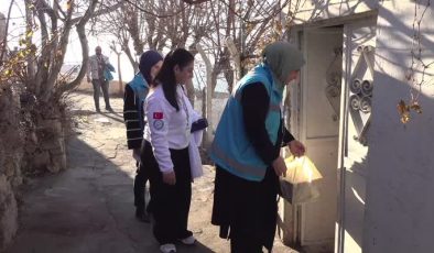 Mardin’de 80 yaş üstüne evde sağlık ve mutluluk hizmeti