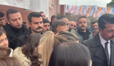 Adalet Bakanı Tunç, Amasya Belediyesinde işten çıkarılan işçilerle görüştü