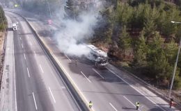 Pozantı’da seyir halindeki otobüs yandı