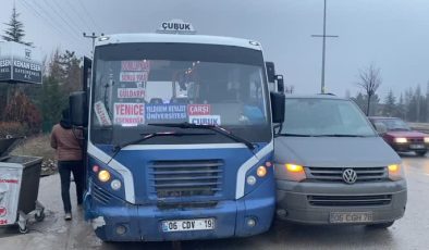 Başkentte zincirleme trafik kazasında 26 kişi yaralandı