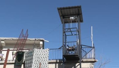 Diyarbakır’da engelli vatandaşın asansör ihtiyacını belediye karşıladı