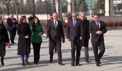 CHP’den 9. Yargı Paketi için AYM’ye iptal başvurusu