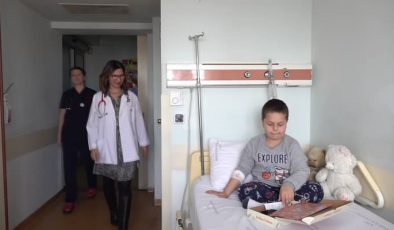 Prof. Dr. Karagüzel’den uyarı: Boy kısalığı kronik hastalık belirtisi olabilir