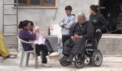 Depremzede Vahide ve ailesine umut ışığı: Yeni ev yolda