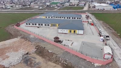 Deprem sonrası Türkoğlu’nda 14 okul yeniden eğitime hazır