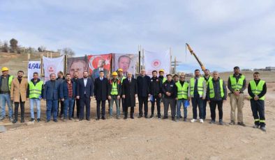 Diyarbakır Valisi Zorluoğlu Çınar’da vatandaşlarla buluştu
