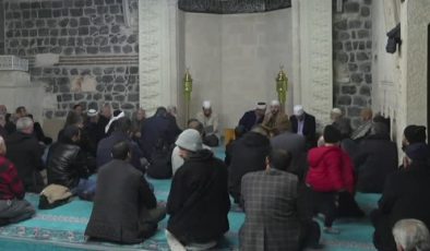 Diyarbakır’da Regaip Kandili dualarla idrak edildi