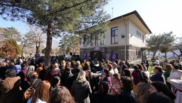 Diyarbakır’da kadın dayanışması DİKASUM kapılarını açtı