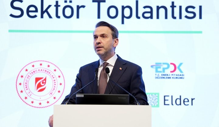 Bakan Bayraktar: Nihai hedefimiz vatandaşımızın memnuniyetini en üst düzeye çıkarmaktır