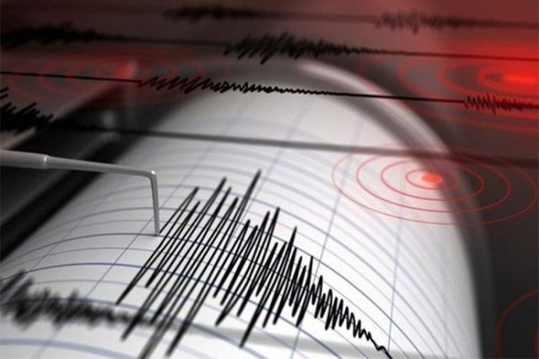 Erzurum’da 4.5 şiddetinde korkutan deprem