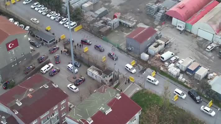 Esenyurt’ta dar alan uygulamasında 8 kişi yakalandı