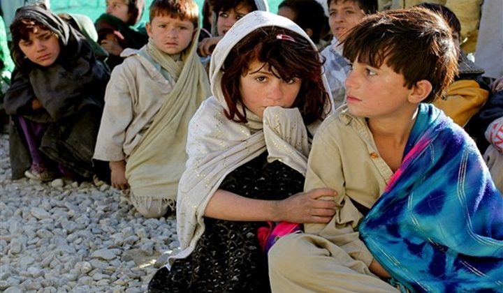UNRWA: Gazze’ye girmeye hazır 4 bin kamyonluk yardımımız var