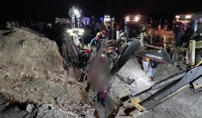 Göçükte hayatını kaybeden 2 işçinin cesedi çıkarıldı