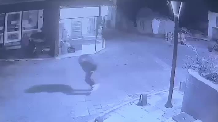 Husumetlisi tarafından vurulan kişi yaralandı