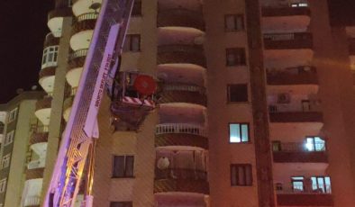 Gazilerde bir aile yangında mahsur kaldı:6 aylık bebek yaşamını yitirdi