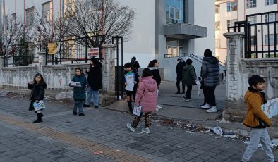 Diyarbakır’da Yarıyıl Tatili ve karne Heyecanı