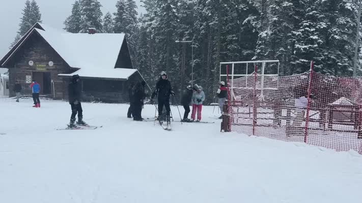 Ilgaz Dağı’nda kar yağışı ve sis etkili oluyor
