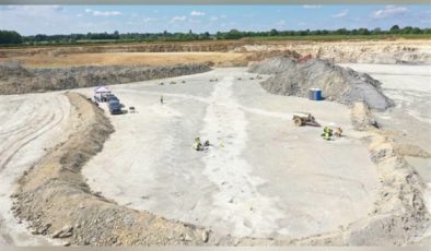 İngiltere’de 166 milyon yıllık dinozor izleri keşfedildi