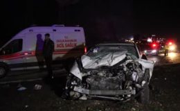 Otomobil işçi servisine çarptı: 28 yaralı