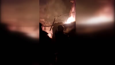 Erzurum İspir’de yangın: 6 ev ve ahırlar zarar gördü