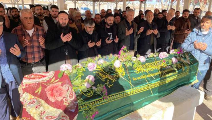 İstanbul’da cesedi aracın bagajında bulunan kadın Şanlıurfa’da toprağa verildi
