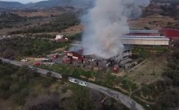 Kıl çadırı üreten işletmede çıkan yangın kontrol altına alındı