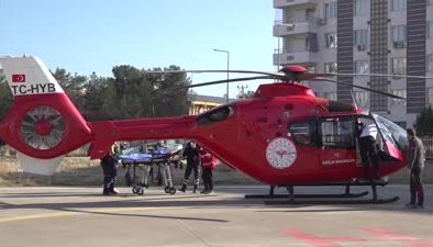 Kulp’ta lösemi hastası için ambulans helikopter havalandı