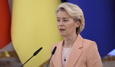 Leyen: Şiddete ve teröre karşı birlik çağrısı yaptı