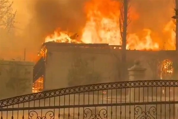 Los Angeles yakınlarında yeni yangın alarmı