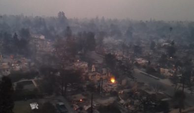 Los Angeles’da dört orman yangını hala kontrol edilemiyor
