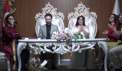 Ailelerinden uzakta evlenen öğretmen çifte meslektaş desteği