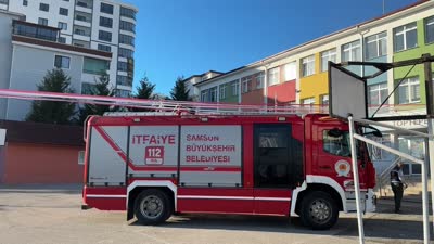 Okul binasında çıkan yangın kontrol altına alındı