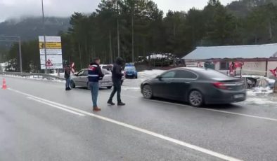 Ruhsatsız 19 tabanca ve 20 av tüfeği ele geçirildi