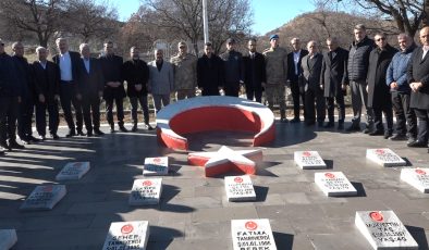 Hamzalı’nın 30 yıllık acısı: Şehitler dualarla anıldı