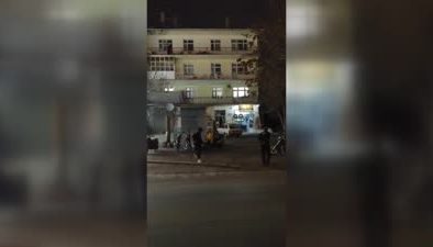 Konya’da 3 katlı bina çöktüğü an: Arama kurtarma sürüyor