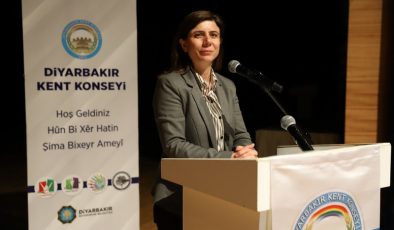 Serra Bucak: “Kent için mola vermeden çalışacağız”