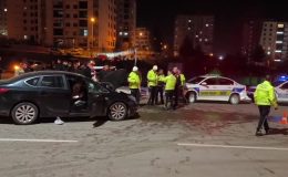 Siirt’te iki otomobil çarpıştı: 4 kişi yaralandı