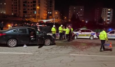 Siirt’te iki otomobil çarpıştı: 4 kişi yaralandı