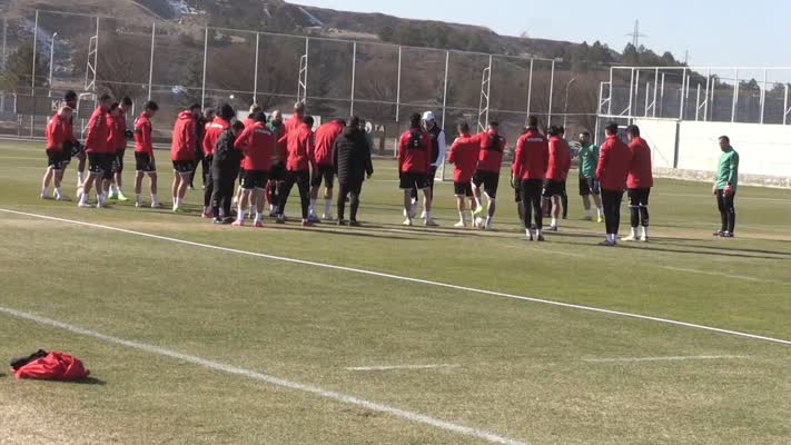 Sivasspor, Eyüpspor karşısında galibiyet serisini hedefliyor