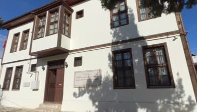 Burdur’un tarihi konakları ziyaretçilerini büyülüyor