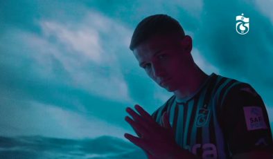 Trabzonspor, kadrosuna kattığı Danylo Sikan için imza töreni düzenledi