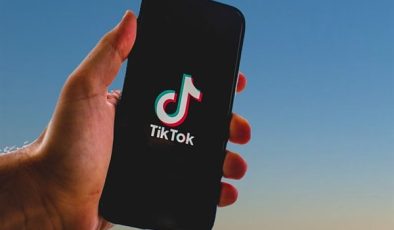 Trump, TikTok yasağını durdurmak için yürütme emri imzaladı