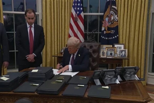 Trump: Zelenski, Rusya ile müzakerelere hazır