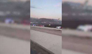 Tuzla’da servis minibüsü devrildi: 16 yaralı