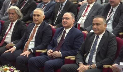 Üzüm üretiminin yol haritası sektörle buluştu