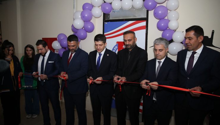 Van depreminde hayatını kaybeden gazeteci Cem Emir’in ismi kütüphanede yaşayacak