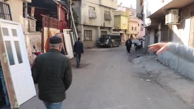 Adana’da Ferdi Tayfur’un vefat haberiyle yas hakim