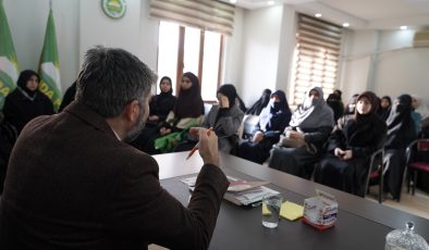 HÜDA PAR Milletvekili Dinç: Bunların derdi kadınların hakkını savunmak değil aile kurumunu dağıtmaktır!